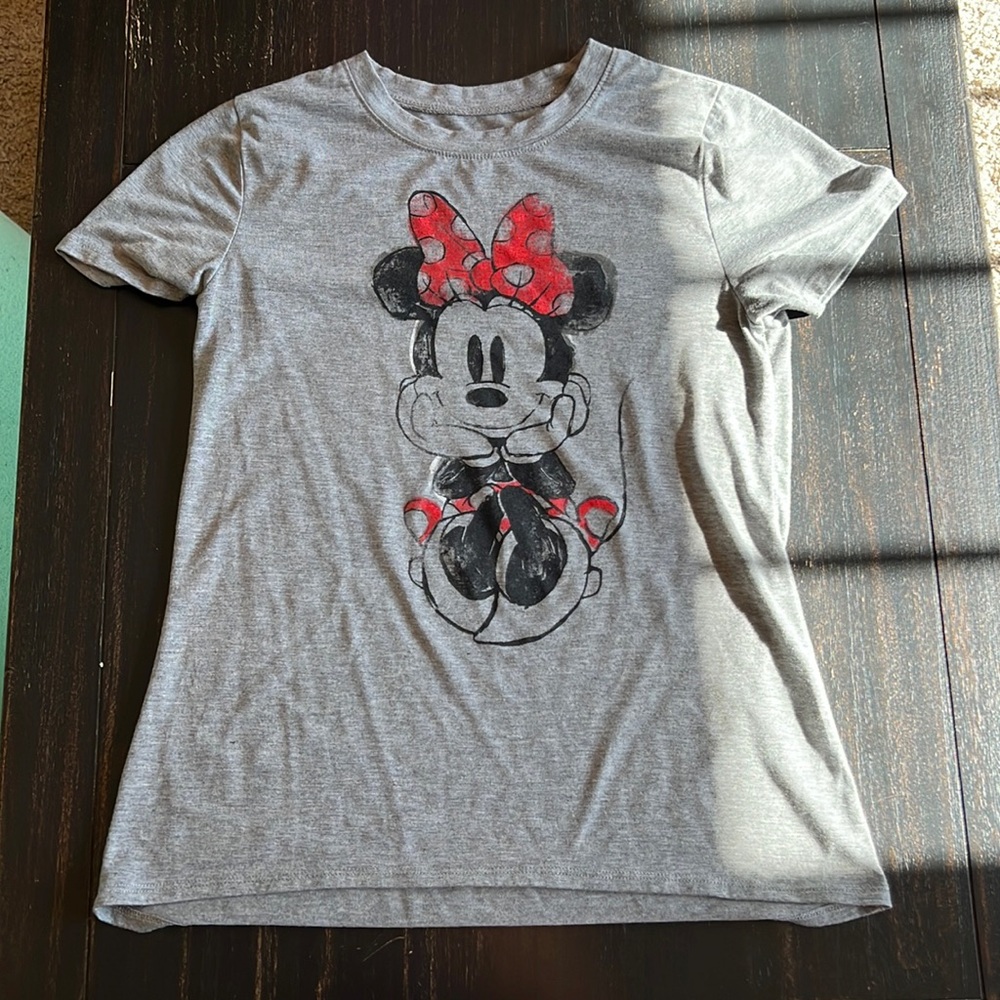Minnie Mouse tee